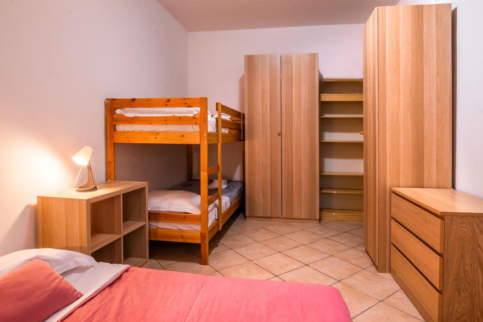 Spacious Apartment Near St Peter'S Church Рим Екстериор снимка
