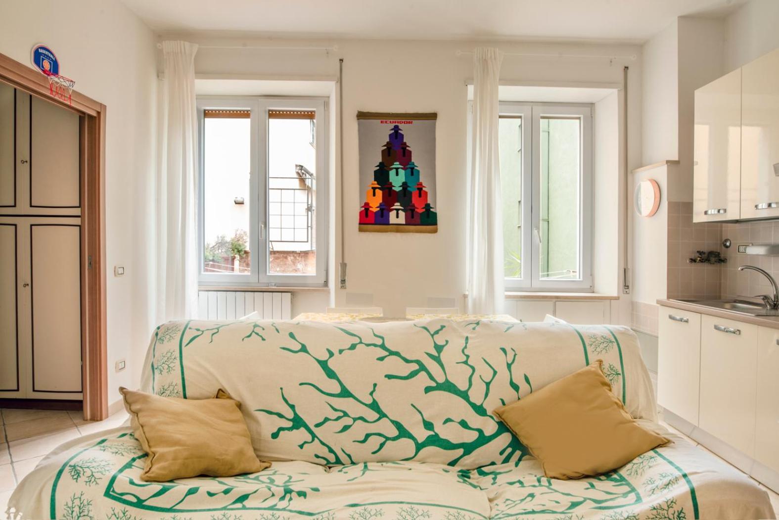 Spacious Apartment Near St Peter'S Church Рим Екстериор снимка